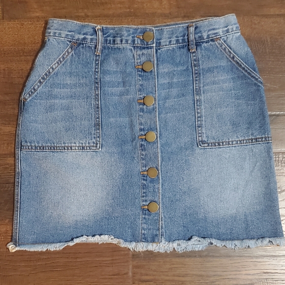 Blu Pepper denim skirt sizeM - Picture 3 of 3